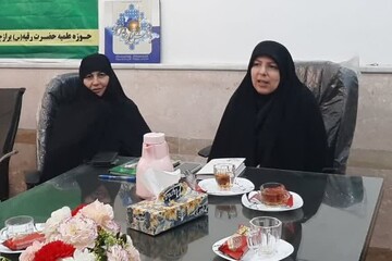 تصاویر/ هم‌اندیشی فرهنگی ویژه طلاب مدرسه علمیه خواهران برازجان