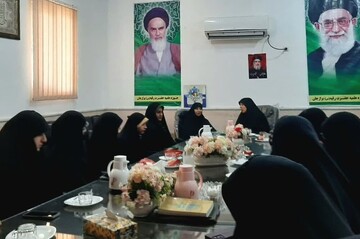 تصاویر/ هم‌اندیشی فرهنگی ویژه طلاب مدرسه علمیه خواهران برازجان