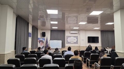 نشست گام هایی به سوی آرامش