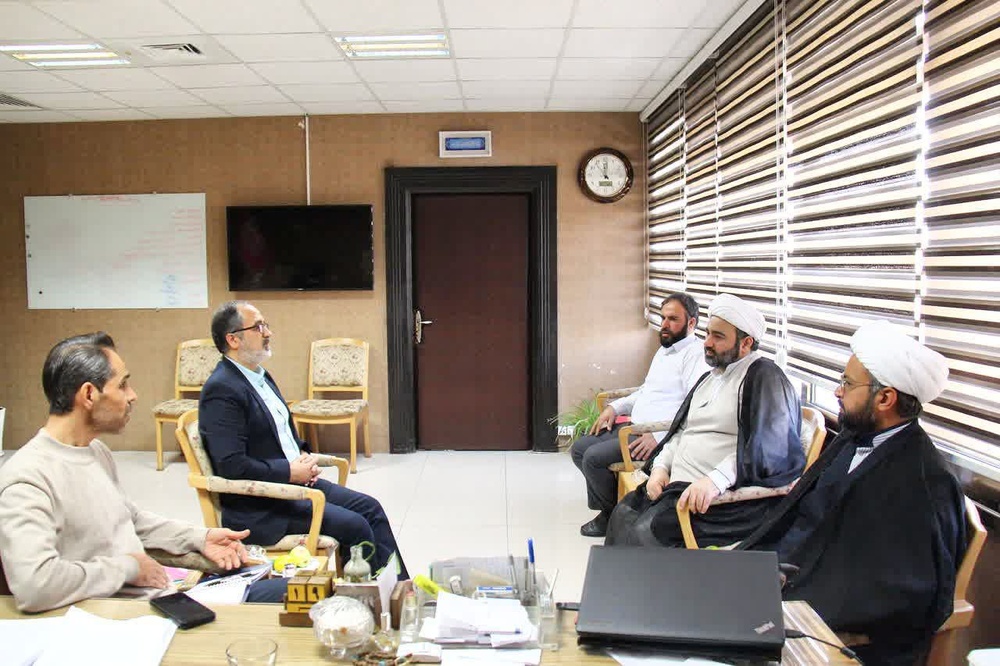 برگزاری نشست هم‌افزایی مرکز نشر هاجر و مدیریت حوزه علمیه خواهران خوزستان