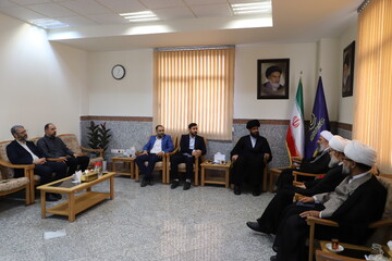 تصاویر/ دیدار هیأت رئیسه دانشگاه باقرالعلوم(ع) با مدیر حوزه‌های علمیه خواهران