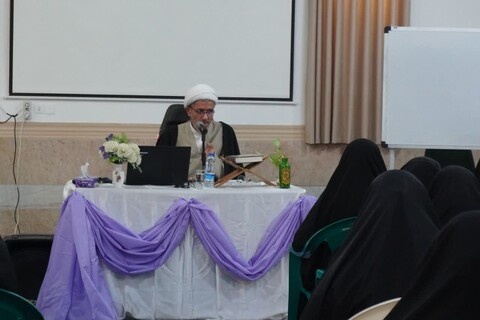 همایش طلیعه حضور