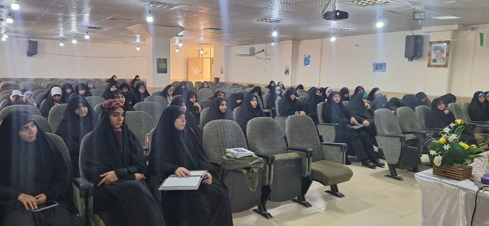 برگزاری کرسی آزاداندیشی «اشتغال زنان؛ اولویت، خانواده یا استقلال مالی؟» در دزفول برگزاری کرسی آزاداندیشی «اشتغال زنان؛ اولویت، خانواده یا استقلال مالی؟» در دزفول