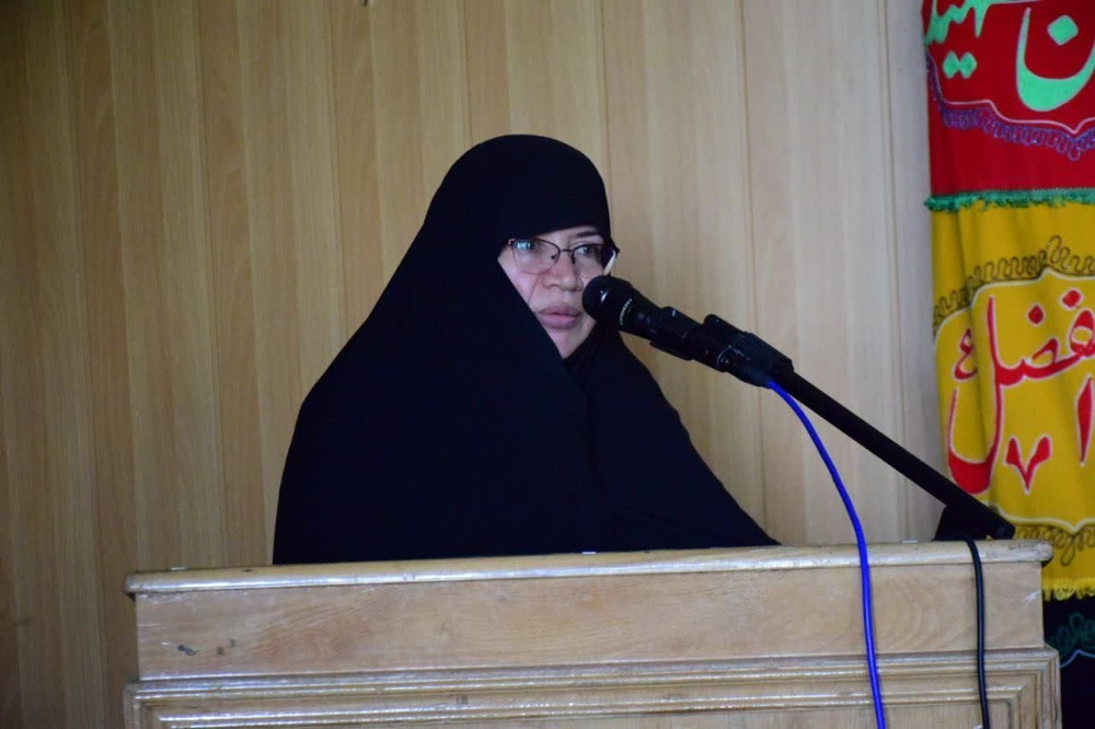 دانش آموزان دیروز در ۱۳ آبان ۵۷ با فریادهای دشمن سوز و جنگ و گریز خیابانی و سرانجام شهادت خویش انقلاب را شتاب بخشیدند و به پیروزی رساندند