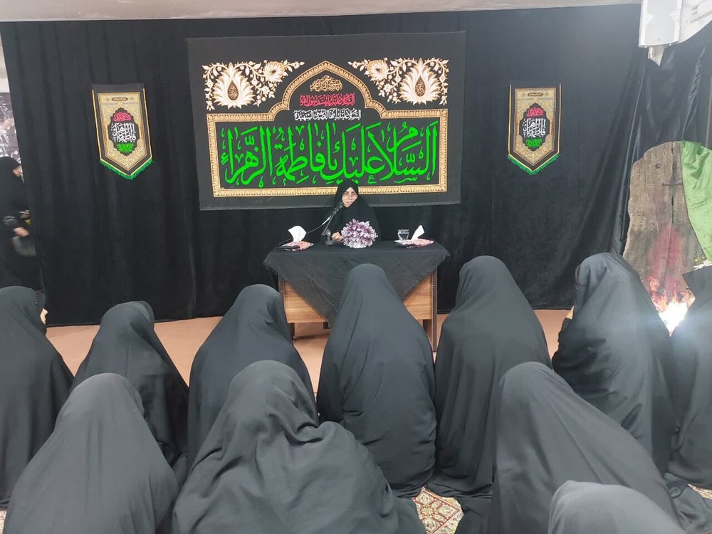 تأکید بر جایگاه فدک به عنوان نماد حق الهی اهل بیت(ع)