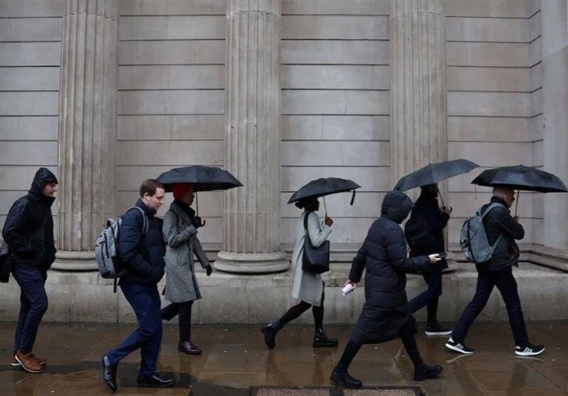 زنان محیط کاری مختلط را می‌پسندند یا جدا؟