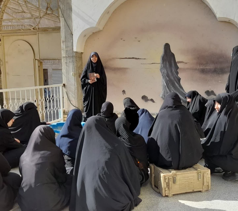 برگزاری نشست کتاب، پنجره‌ای به سوی روشنایی