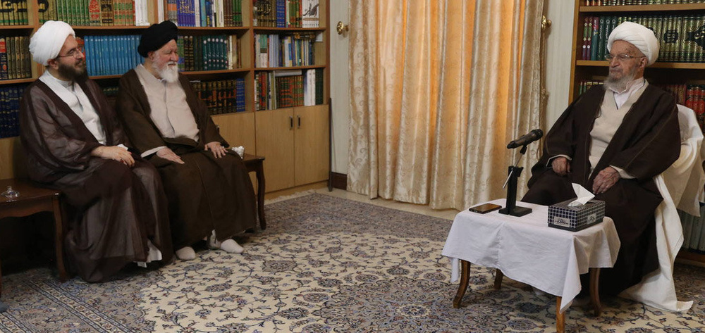 خطبه‌های نماز جمعه ناظر به مسائل روز و طرح مشکلات مردم باشد