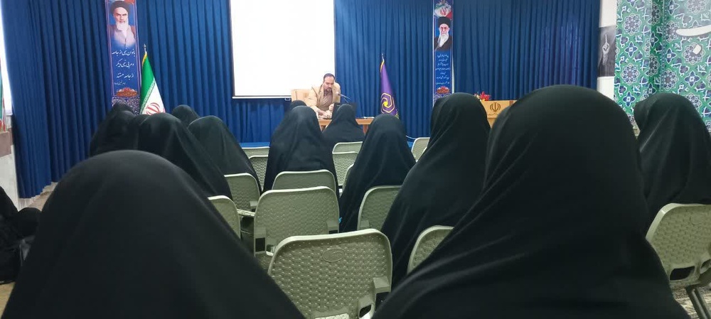 برگزاری دوره مقاله‌نویسی با هوش مصنوعی در قروه