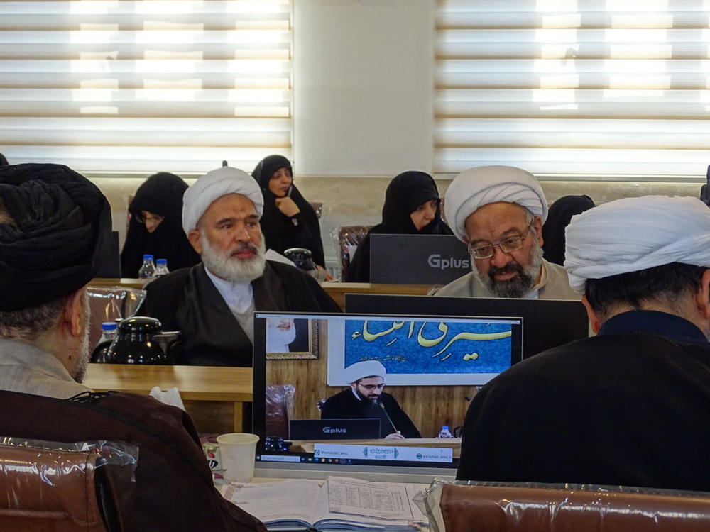 همایش هیأت امنای مدارس علمیه خواهران استان اصفهان با حضور معاون امور حوزه‌های کشور