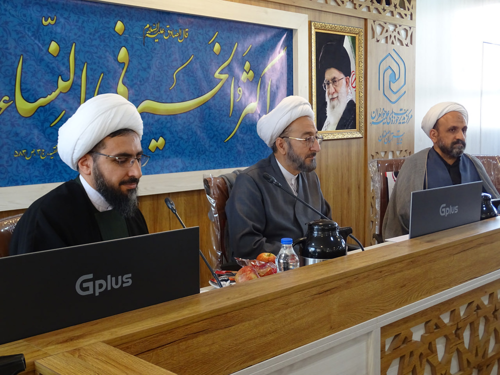همایش هیأت امنای مدارس علمیه خواهران استان اصفهان با حضور معاون امور حوزه‌های کشور