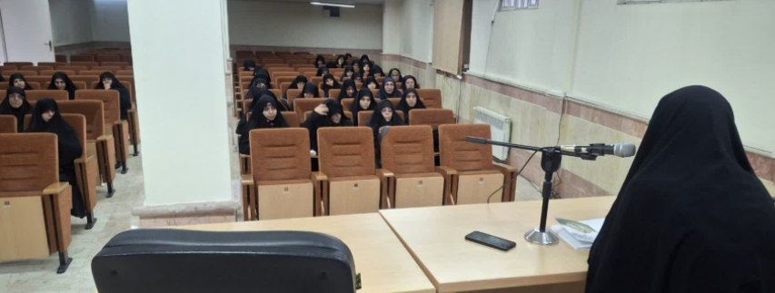 محاسبه نفس روزانه، ذکر دائم و ساده‌زیستی؛ ارکان تربیت طلبگی است