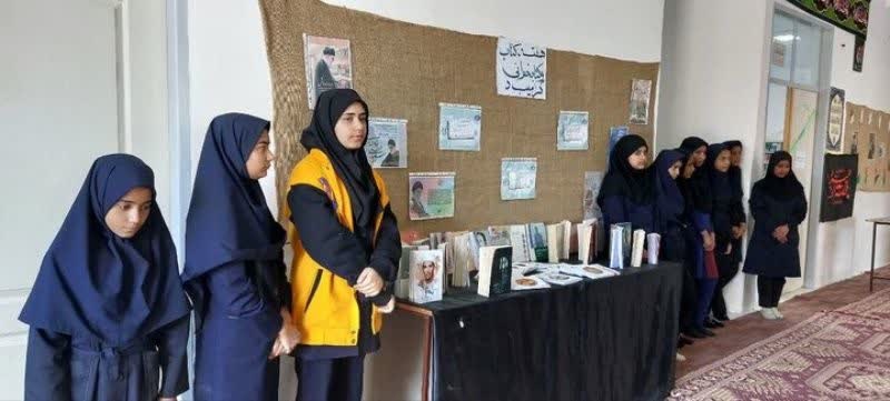 بازدید دانش آموزان از مدرسه علمیه الزهرا(س) شهداد