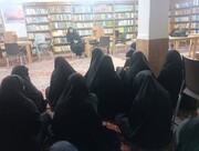 کتاب، چراغ هدایت و راهنمایی برای رشد علمی و معنوی است