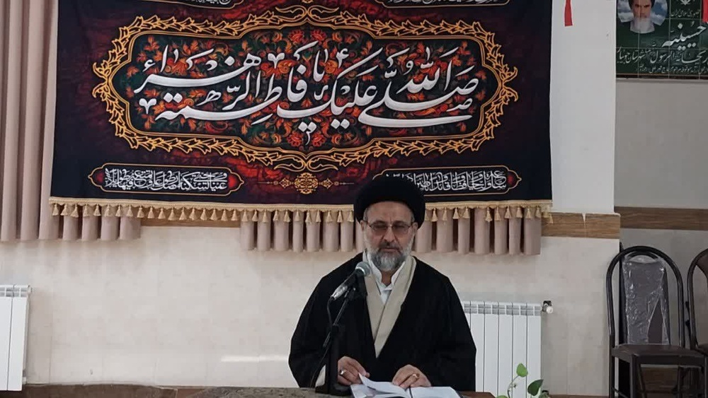 محبت به خاندان اهل بیت علیهم السلام زمینه برای رسیدن به حُبّ الهی