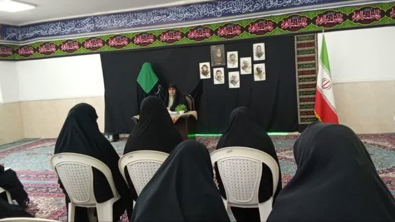 تصاویر/ حضور مدیر و معاونین مدیریت حوزه علمیه خواهران استان کرمان در مدرسه علمیه فاطمیه ریگان