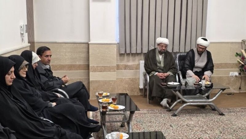 جلسه هم اندیشی