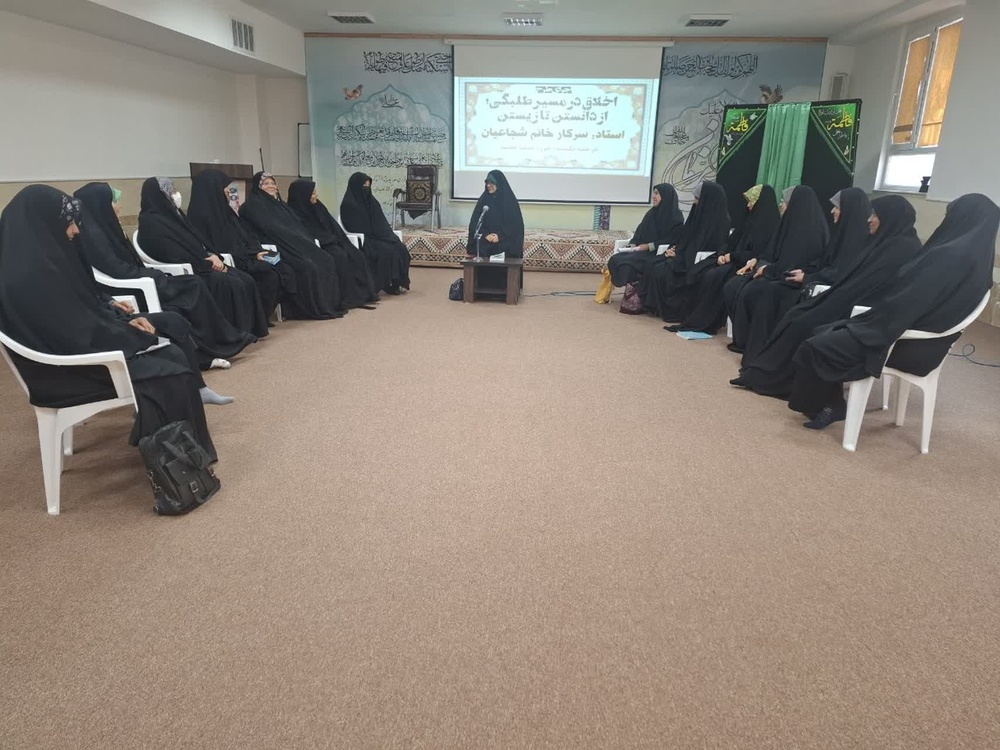 قوه خیال باید کنترل و مدیریت شود، چرا که در بسیاری از مسائل می‌تواند راهگشا باشد