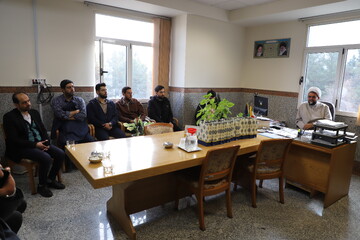 تصاویر/ برگزاری مراسم تقدیر از کارکنان ستادی اداره‌کل امور مالی حوزه‌های علمیه خواهران به مناسبت روز حسابدار