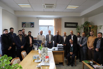 تصاویر/ برگزاری مراسم تقدیر از کارکنان ستادی اداره‌کل امور مالی حوزه‌های علمیه خواهران به مناسبت روز حسابدار