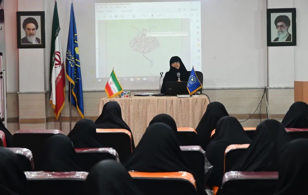 بسیج مظهر مردم‌باوری به ولایت‌مداری