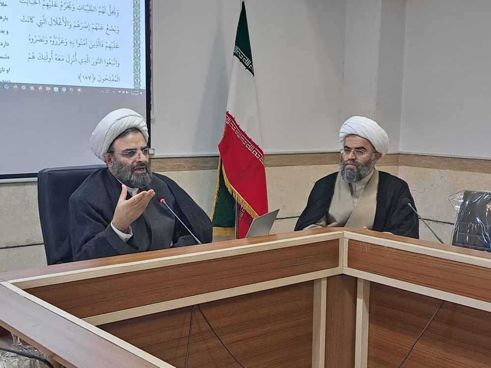 فصل رشد؛ گام دوم تربیت در حوزه‌های علمیه خواهران استان کردستان