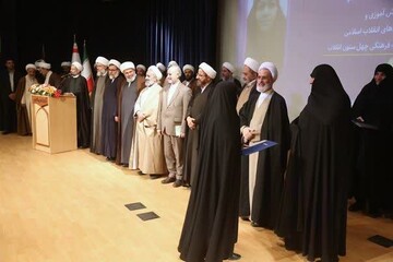 درخشش طلبه یزدی در جشنواره ملی «جنات» با طرحی نو برای تبلیغ در مدارس و هیئات