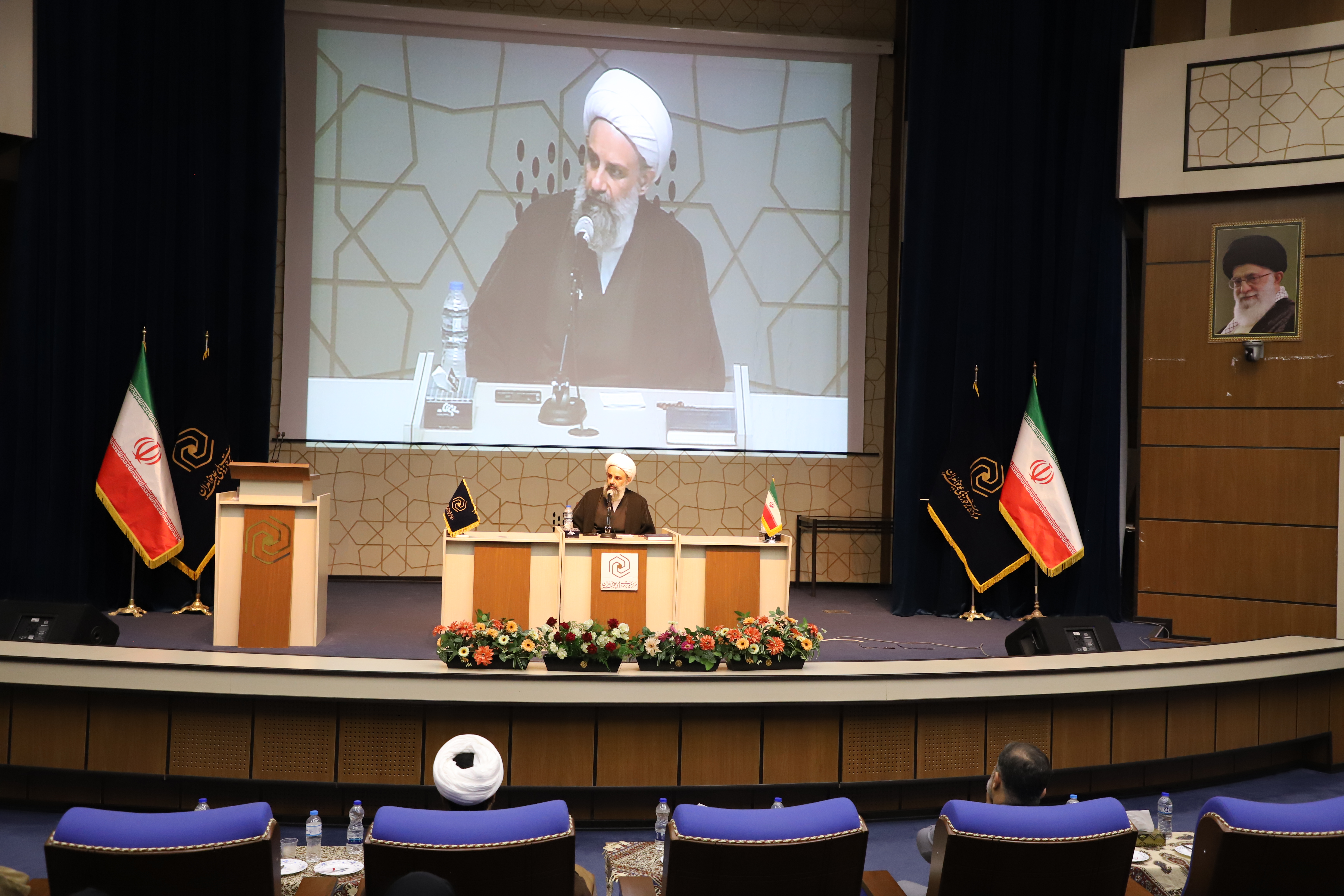 مهم‌ترین عامل رشد پژوهش، انگیزه‌بخشی به طلاب است/ ضرورت نگاه آینده‌پژوهانه در عصر هوش مصنوعی +تصاویر