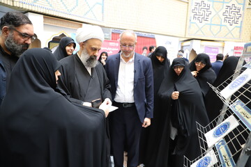 تصاویر/ برگزاری مراسم افتتاح دستاوردهای پژوهشی و آغاز به کار رادیو پژوهش حوزه‌های علمیه خواهران