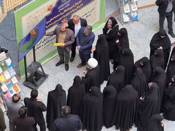 تصاویر/ برگزاری مراسم افتتاح دستاوردهای پژوهشی و آغاز به کار رادیو پژوهش حوزه‌های علمیه خواهران