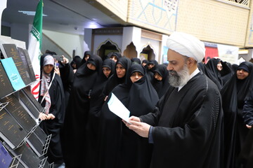 تصاویر/ برگزاری مراسم افتتاح دستاوردهای پژوهشی و آغاز به کار رادیو پژوهش حوزه‌های علمیه خواهران