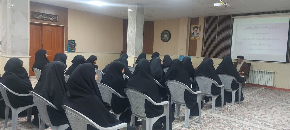 عقل، فهم، فقه و حلم چهارگانه رشد ایمانی است