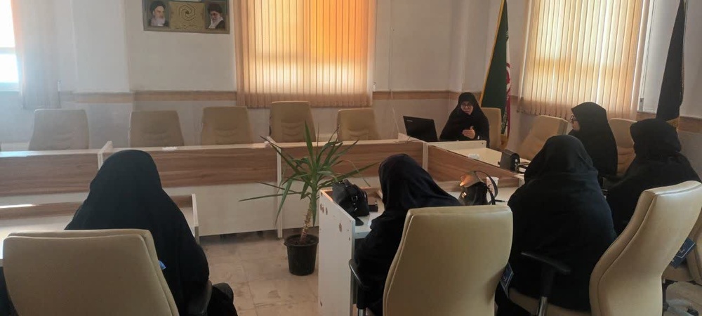 نشست معاونان محتوایی مدارس علمیه استان ایلام