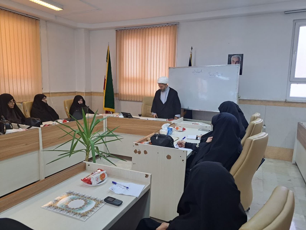 برگزاری دوره ضمن خدمت اخلاق اداری در ایلام