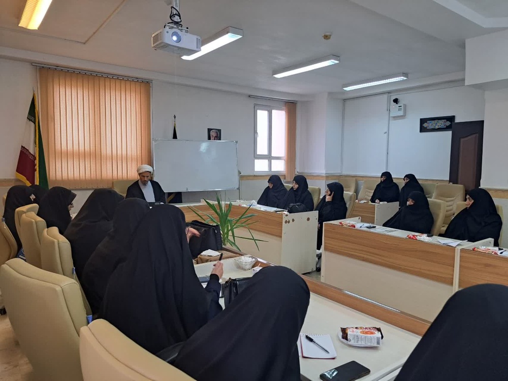 برگزاری دوره ضمن خدمت اخلاق اداری در ایلام