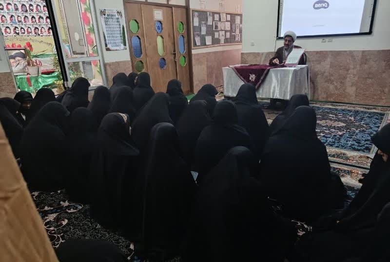 وابستگی به اقتصاد غربی مانع تحقق اقتصاد مقاومتی است