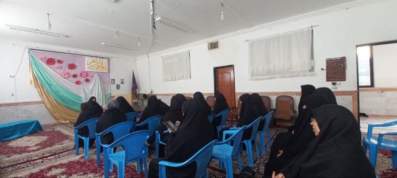 خانواده اصلیترین رکن تأمین امنیت عاطفی نسل جوان است