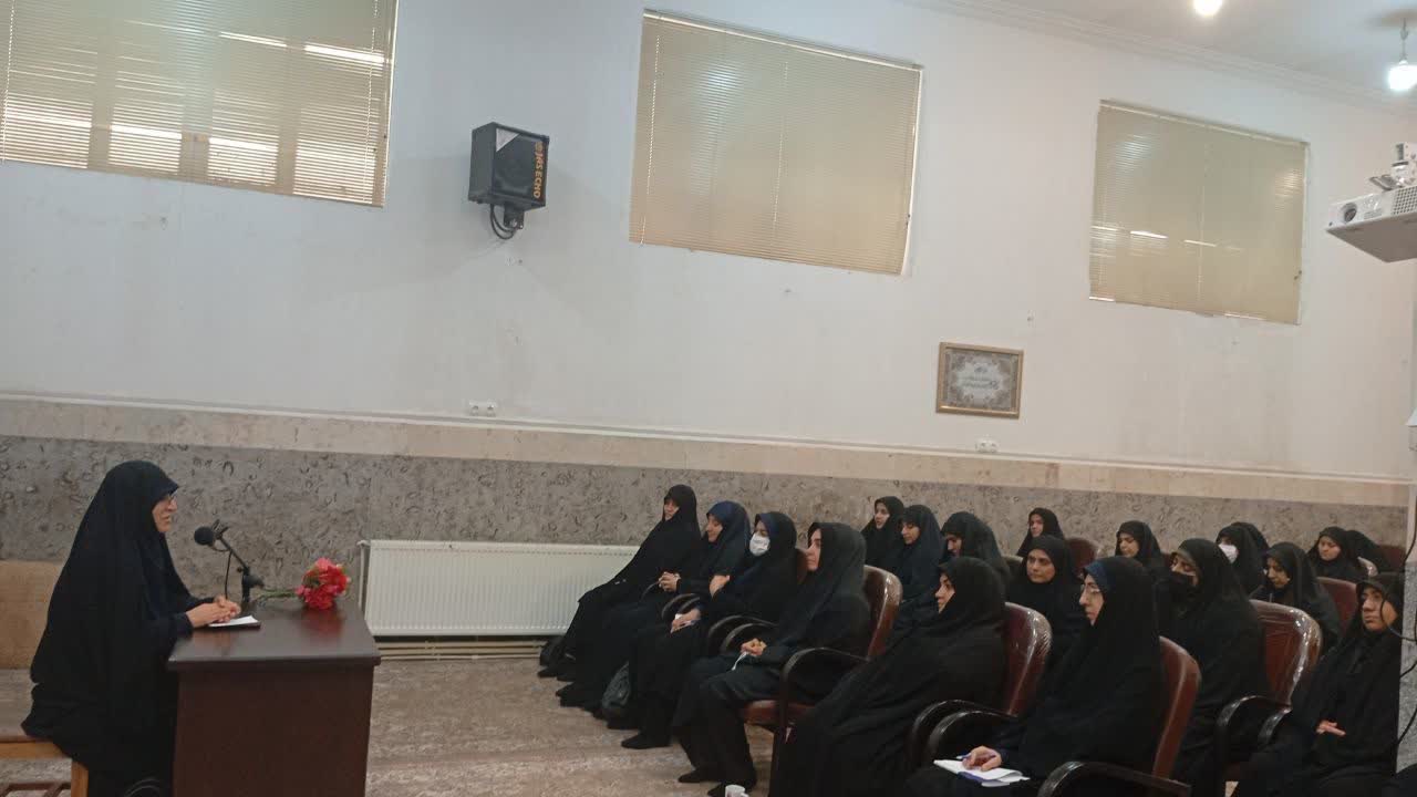 سیره فاطمی؛ پرورش نسل تمدنساز و آیندهنگر