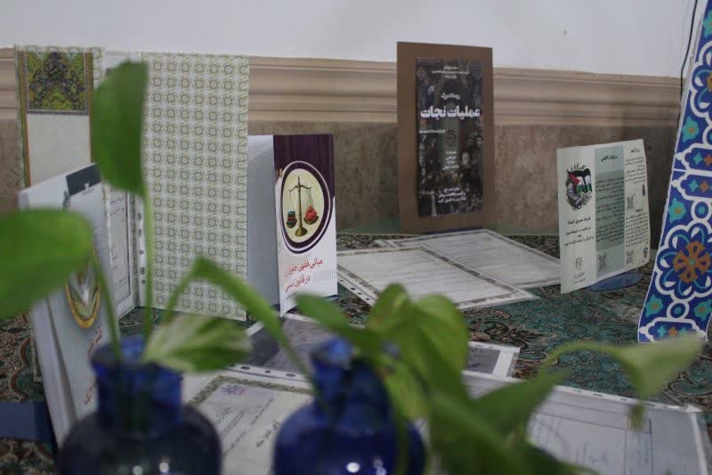 نمایشگاه آثار و دستاوردهای پژوهشی مدارس