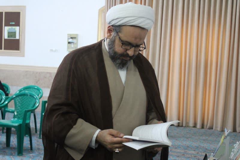 نمایشگاه آثار و دستاوردهای پژوهشی مدارس