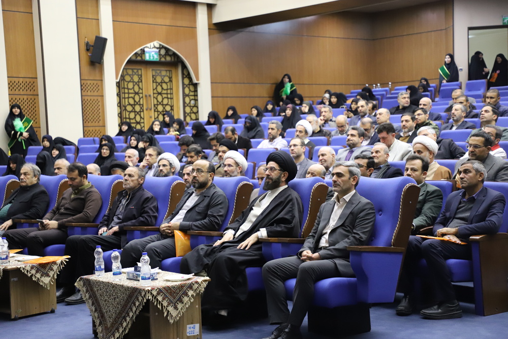 برگزاری دهمین اجلاس استانی نماز در حوزه‌های علمیه خواهران