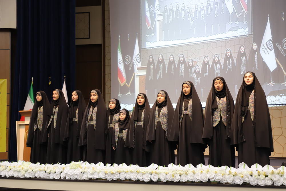 برگزاری دهمین اجلاس استانی نماز در حوزه‌های علمیه خواهران