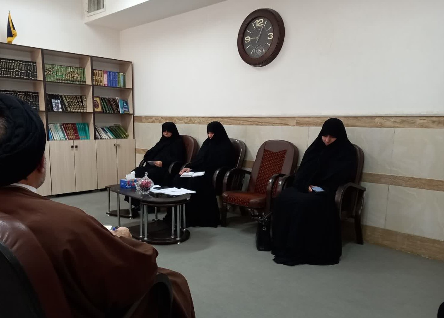 از ارزیابی گذشته تا طراحی آینده؛ نقشه راه بودجه مدارس علمیه خواهران لرستان