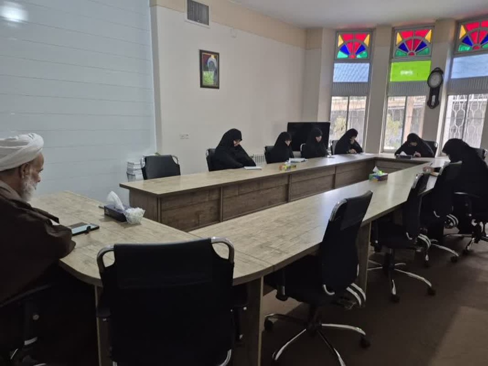 نهی از منکر از گناه فردی تا مقابله با استکبار جهانی ادامه دارد