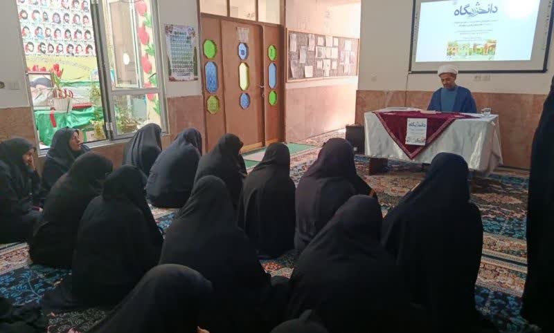 وحدت حوزه و دانشگاه زمینهساز پیشرفتهای علمی و معنوی کشور خواهد بود