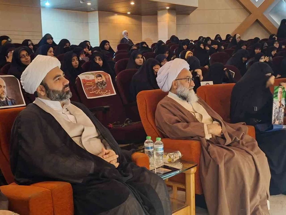 زنان نقش مستقیمی در پیروزی محور مقاومت دارند