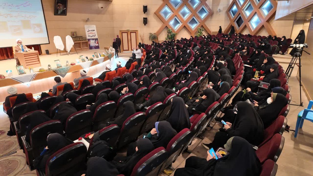 زنان نقش مستقیمی در پیروزی محور مقاومت دارند