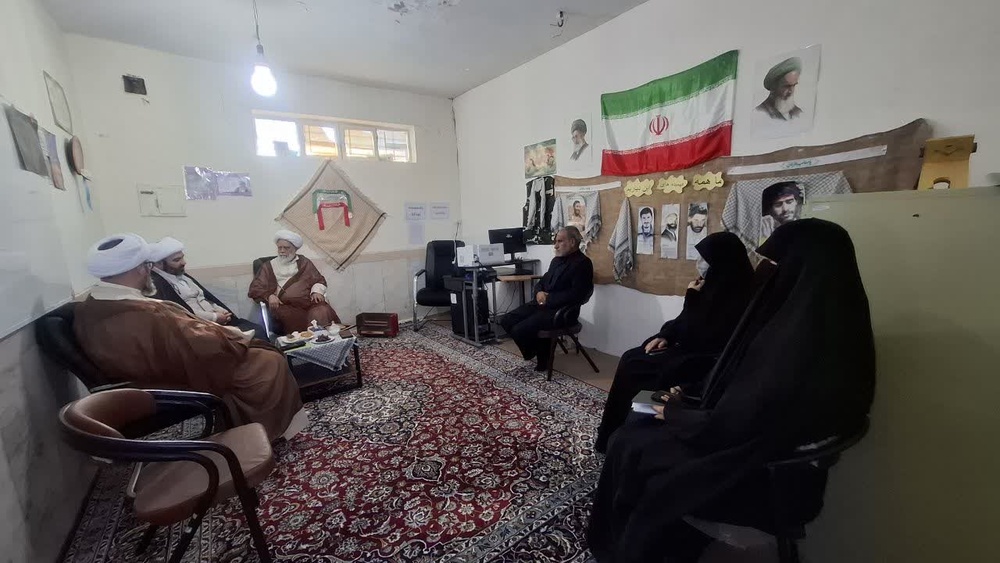 بازدید جامع مدیریت حوزه علمیه خواهران استان خوزستان از مدرسه علمیه فاطمیه اروندکنار