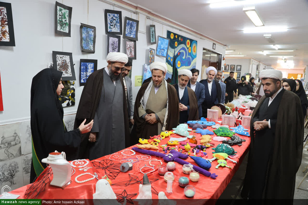 برگزاری اجلاس سالانه هیات امنای مدارس علمیه خواهران استان همدان آذر ماه 1404