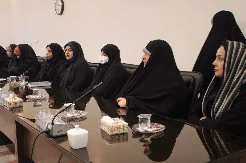 نشست تبیینی بانوان کنشگر کرمان